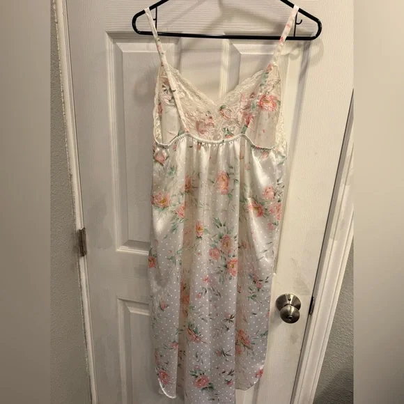 Lingerie 3 pcs NWT - Picture 5 of 12